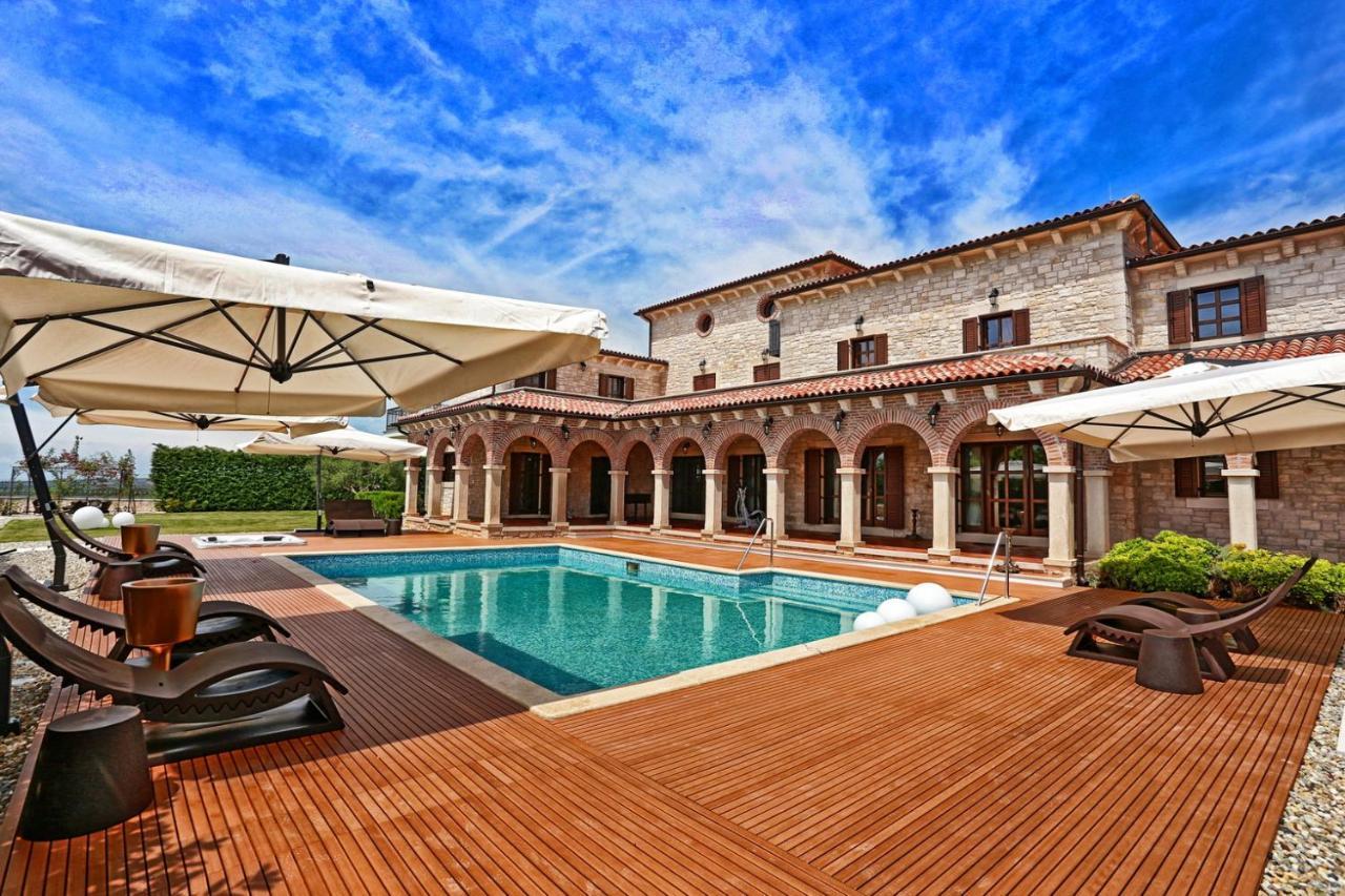 Villa Carolus-Luxurious Istrian Villa Barat (Porec) Exterior foto