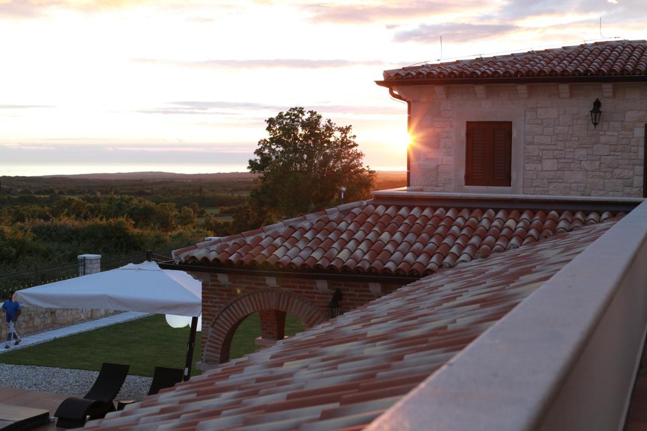 Villa Carolus-Luxurious Istrian Villa Barat (Porec) Exterior foto