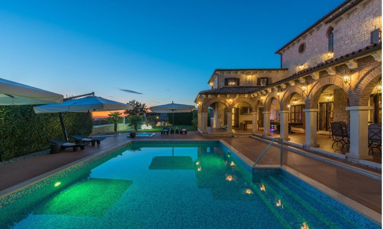 Villa Carolus-Luxurious Istrian Villa Barat (Porec) Exterior foto