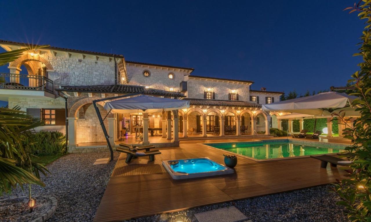 Villa Carolus-Luxurious Istrian Villa Barat (Porec) Exterior foto