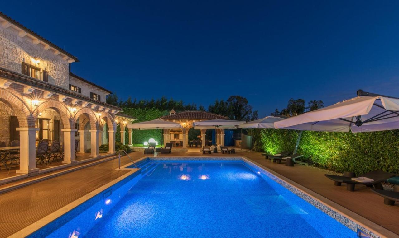 Villa Carolus-Luxurious Istrian Villa Barat (Porec) Exterior foto